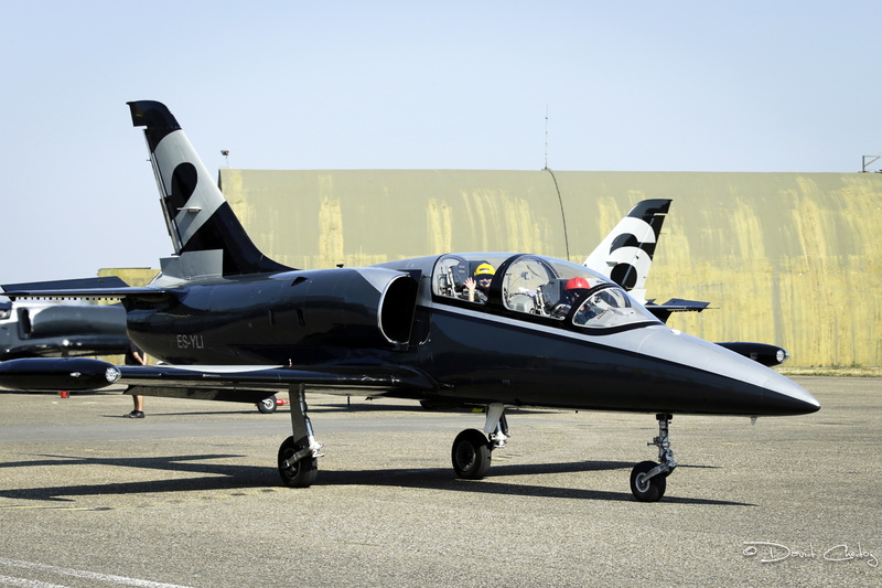 Apache Aviation-F-095.jpg