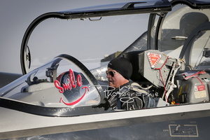 Apache Aviation-F-017